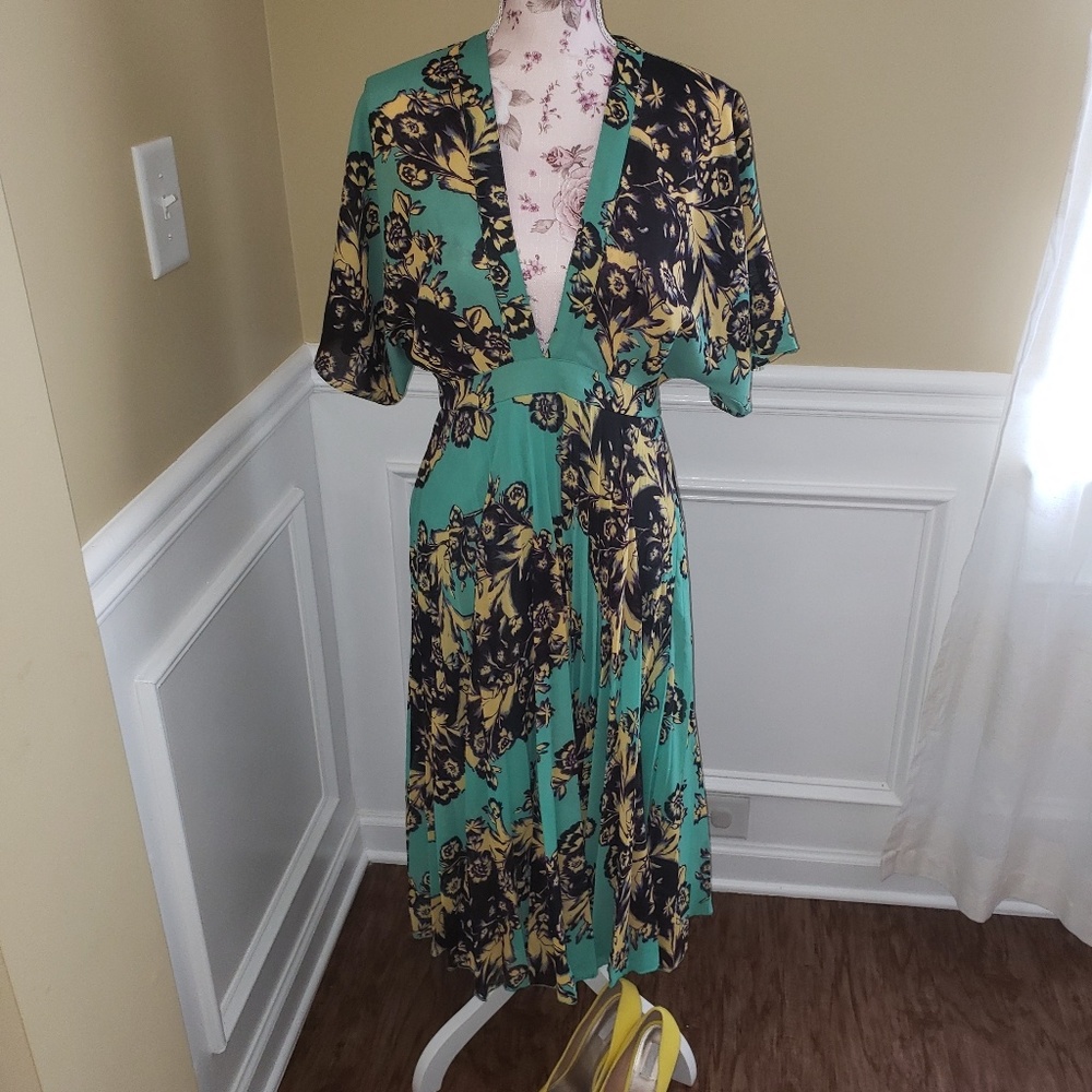Asos dress, w/kimono sleeves.